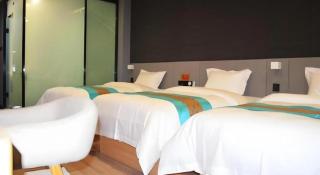 UP and IN Hotel Xinjiang Aletai Beitun City Huayang Road - Beitun - 5