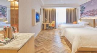Vienna Hotel Guiyang Yunyan District Government - Guiyang - 4