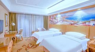 Vienna Hotel Jiangxi Jiujiang Gongqingcheng High-Speed Railway Station - Gongqingcheng - 1
