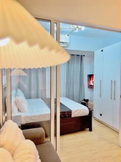 Arcadia Suites Manila at Acqua - 7