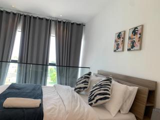 Embassy Gardens VVIP - 1