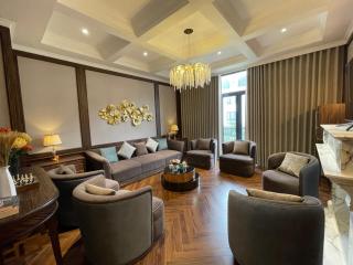 AA Luxury Housing - 1