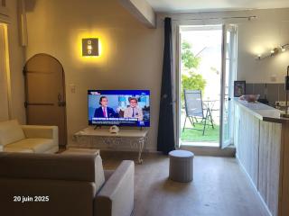 Gîte Coté Village - le cœur du village avec piscine - Salles-d'Aude - 8