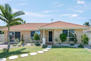 Urban Getaway Bargara Central - Bargara - 0