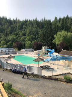 Chalet dans camping avec piscine - Chazelles-sur-Lyon - 0