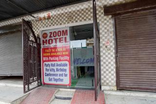 Hotel O Zoom Hotels - Ghaziabad - 1