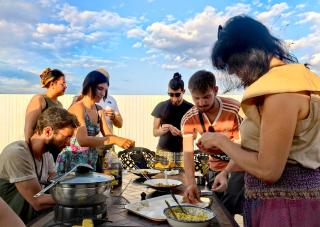 Beijing Xingshe Youth Hostel--Nearby Tiananmen square & Forbidden City & Houhai Bar street--1 minute walk to subway, Cat-keeping, Great wall&Forbidden city one day tour, Wifi and laundry room, English speaking Reception - Peking - 3