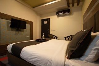 Hotel O Grand Governorpet - Vijayawāda - 5