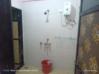 Bed And Breakfast At Pushpanjali Residency Phase 2 Bunglow No A1 Owale Ghodbunder Road Thane West - Thane - 2