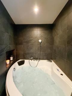 L'Oxalis villa (L'Osmanthus), Logement avec balnéothérapie privée - Bullion - 2