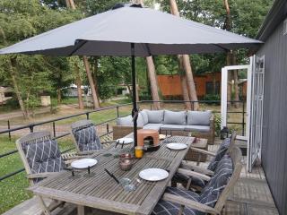 Nieuwe vakantie-Chalet "Bie mammie en pette" Camping GOOLDERHEIDE - Bocholt - 8