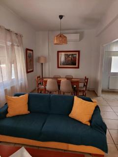 House 8 - Ermoupoli - 9