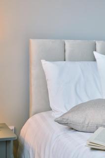 Cosy Nook - 3 Bedroom Retreat with Private Garden, Parking and Media Wall - Belle Isle - 7