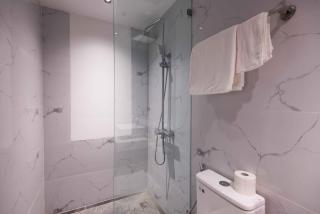 Hoàng Cầu Paradise Hotel by Luxe Hospitaliy - Hanoi - 3