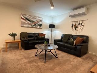 Unit 1 of 43 Sturt Street, Mount Gambier - Mount Gambier - 5