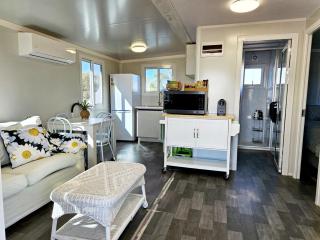 Cottage by the Lake - Pet Friendly - Waranga - 0