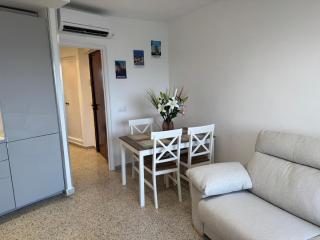 Precioso apartamento con vista mar y parking AV-83 - 2