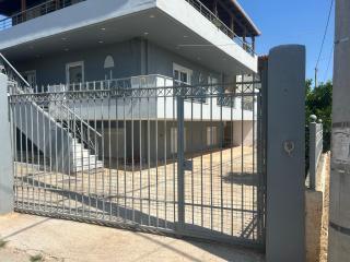 Mano's house 15 minutes from the airport - Artemida - 9