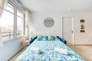 Luxe Neuf - Parking Privé Souterrain Gratuit - 10mn Paris RER D - Lit 160X200 - Tout équipé - De 1 à 4 pers - Near Paris Brand New Apart with Secure Parking - 2