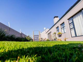 Worcester the Karoo Guest Room - 8