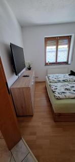 Ferienwohnung in Bayern, Ruhe, Natur und Gemütlichkeit - Lorenzenberg - 2