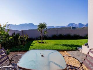 Worcester the Karoo Guest Room - 6