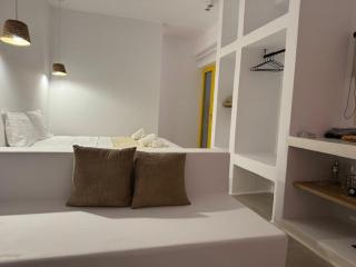 Antiparos Gems - Agios Georgios - 5