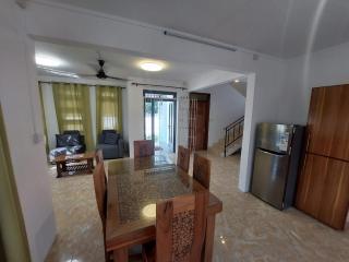 Peaceful Calodyne Stay with Pool - Calodyne - 3
