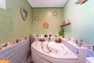 chambre double dans villa - Saint-Saturnin-lès-Avignon - 5