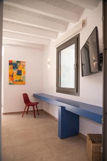 FarOut - BeachResort & Camping - Mylopotas - 6