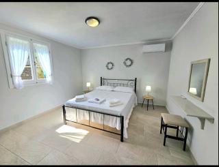 OLiVE HOUSE - Vathi - 2