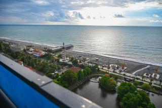 2BR Panorama Flat Seafront Roomy - 3