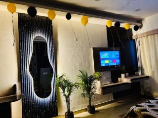 The Chic Stay - Ghaziabad - 9