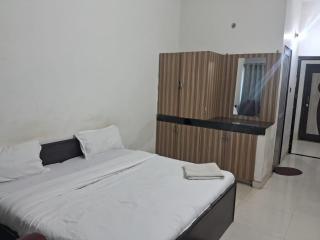 Hotel Shivam Grand Inn - Gorakhpur - 1