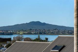 Birkenhead Pt -Seaview 3Bed3Bath - Auckland - 9