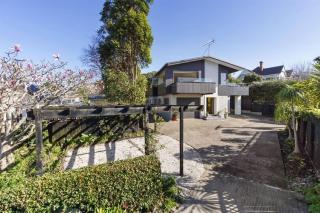 Birkenhead Pt -Seaview 3Bed3Bath - Auckland - 6