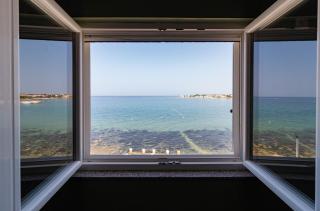 NEW! Beachfront apartment with seaview - TA Leut Agency - 9