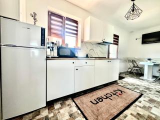 S-HOUSE Apartament Spațios cu Terasă Privată și Parcare Perfect pentru Familii - 3
