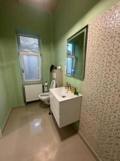FLH - Central Oasis - 2