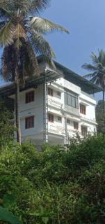 Green Fields Inn - Mananthavady - 1