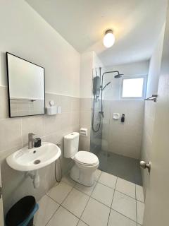 Apartment unit with netflix and swimming pool nearby KLIA, Putrajaya, Sepang Circuit and Kuala Lumpur - Sepang - 1