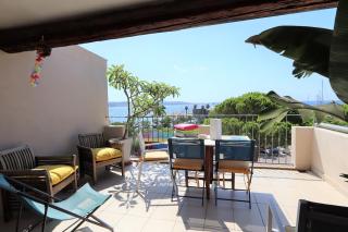 Duplex sur le port, 17m2 de terrasse, clim,parking - 0