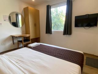 Qotel Comfort IP Residency East Delhi Preet Vihar - New Delhi - 5