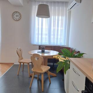 Downtown apartment - Skopje - 9