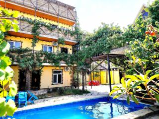 "Black Mountain" Guest House - 9