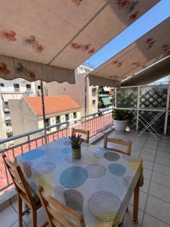 Qqueen House - Pireo - 6