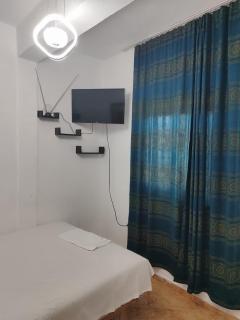 La Srada - Tirana - 0
