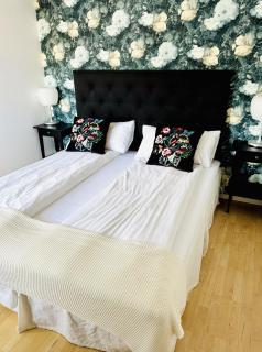Hotell Bistro Port Sud - Skärhamn - 5