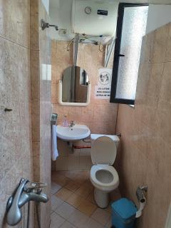 La Srada - Tirana - 1