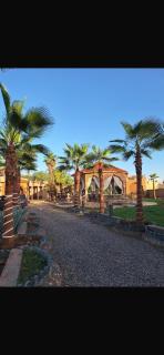 Eden suites - - 8